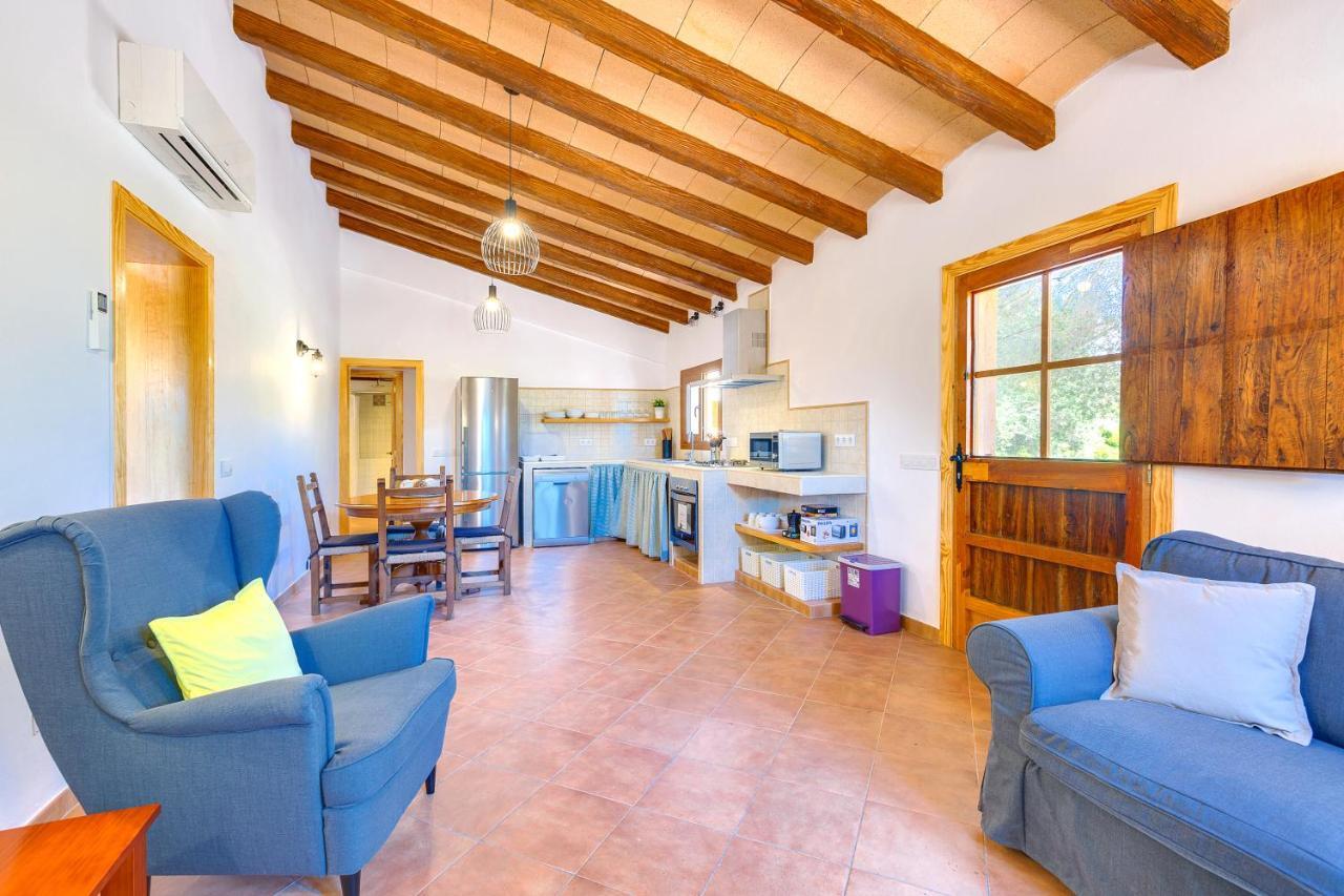 Villa Calvia Countryside Eksteriør billede